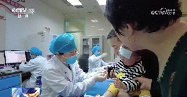 反复感冒是什么原因（身边突然好多人感冒传染性强）