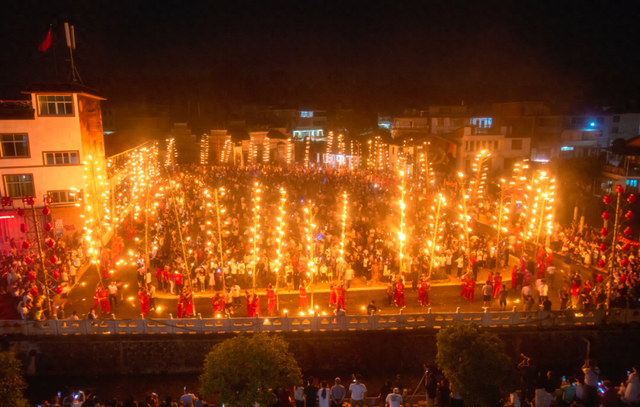 815万人打卡来赣州过客家年！市客家文化遗产研究院创新非遗实践