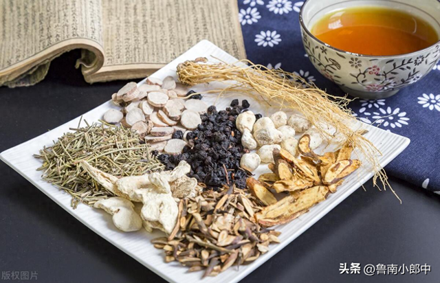 月经下不来怎么办?是什么原因（大姨妈迟迟不来）