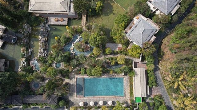 黄果树柏联温泉酒店:瀑泉共生受热捧