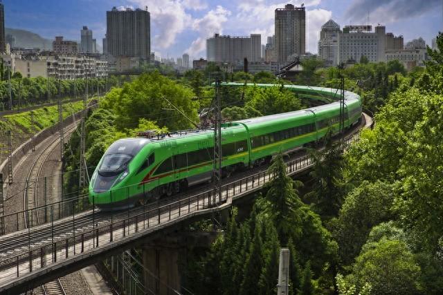 有专家说出实话！为何越来越多的人春节去旅游，也不在家过年？