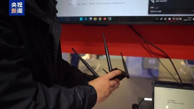 大模型能“读心”？这些照片，别往朋友圈发！