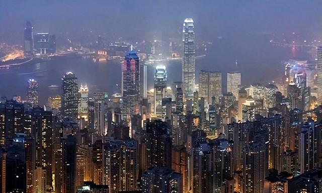 中国真正的国际大都市只有这8座，其他城市不要再争了，差距太大
