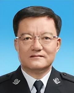 贾利军，已任职公安部