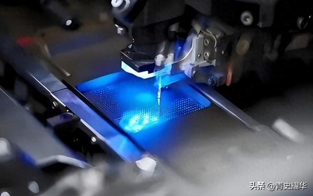 荷兰光刻机新规，震动全球芯片业，中国供应链自给已经按下加速键