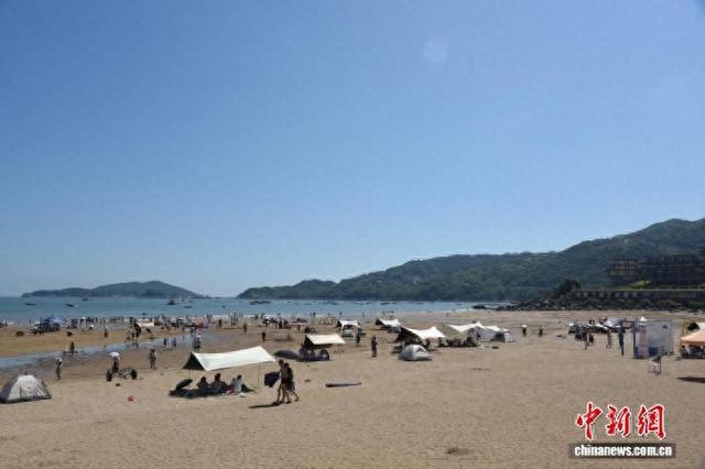 秋日户外“扎寨”受追捧
