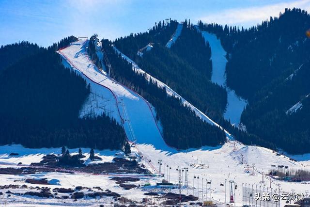 乌鲁木齐天山机场直达滑雪场快线开通！下飞机直接到雪场，给力！