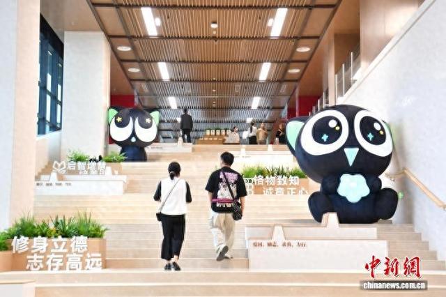 雄安图书馆开放 未来之城首个“城市文化地标”亮相