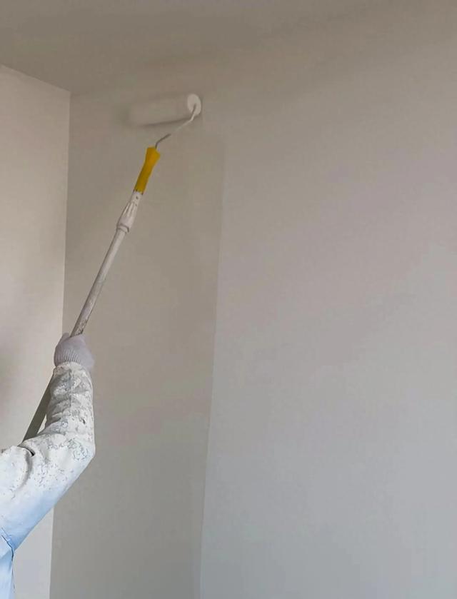 警惕！低价胶灌墙收19800元 防水骗局快转家人