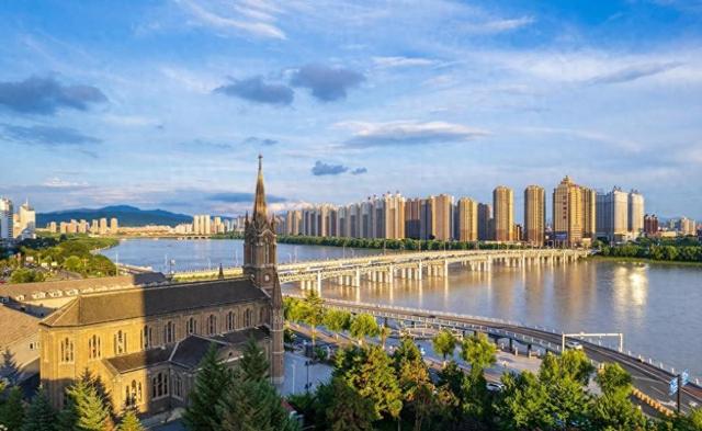 继长春之后，吉林省又一“黑马城市”起飞，比延边更有底蕴