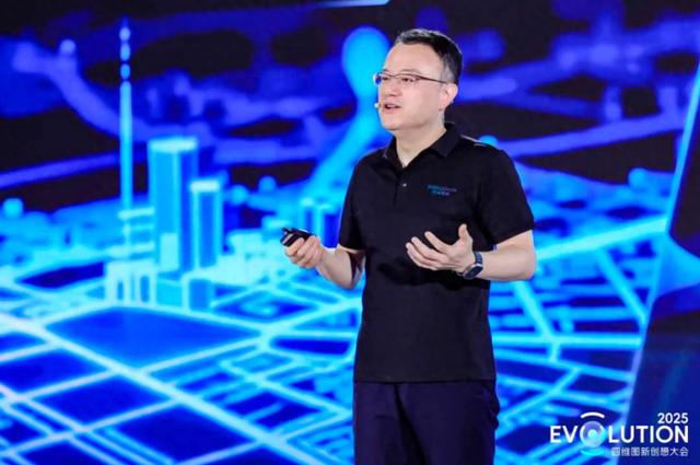 向“AI”人出发，程鹏讲述四维图新的新故事