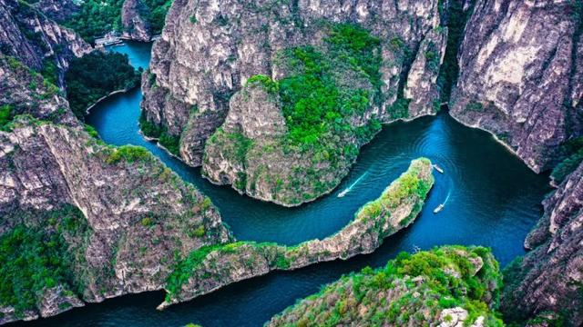 受降雨影响，龙庆峡景区8月27日临时闭园