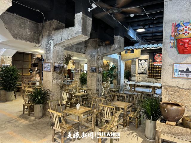 大城小店｜在黔里非遗文创馆，有啥样的“贵州慢时光”？