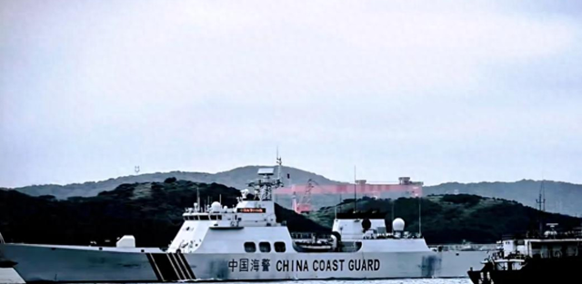 中国海警船极速升级，32节喷水突击，先在钓鱼岛教训日本，再让菲律宾快艇无处遁形