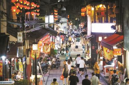 枫泾古镇候客来，乐高乐园为金山带来明显增量