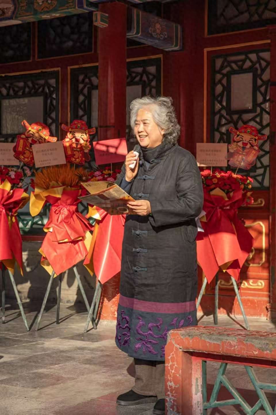 大观园藏千年香韵:红楼药香体验馆解锁非遗新体验(图1) 草木含章,香传文脉:红楼药香体验馆书写非遗传承新篇(图1)