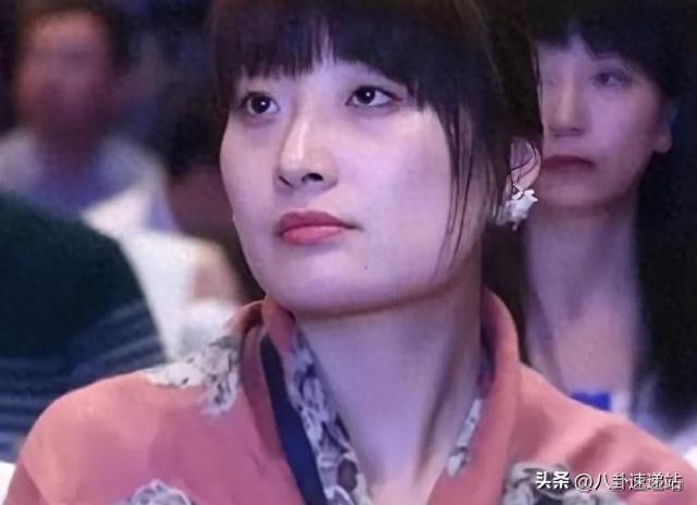 “独生女”成谎言后，董明珠的话含金量上升，俞敏洪采访太及时