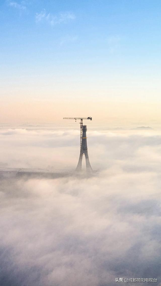 【图说·简阳】空港简阳：拂晓雾漫 绝美如画