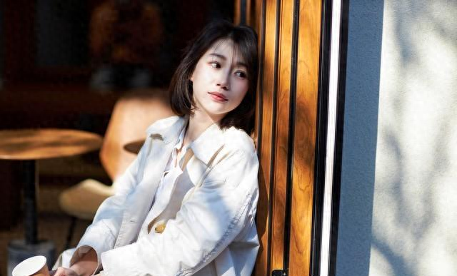 45岁女人生理基本常识（两性关系别嫌肉麻中年女人渴望的3件小事）