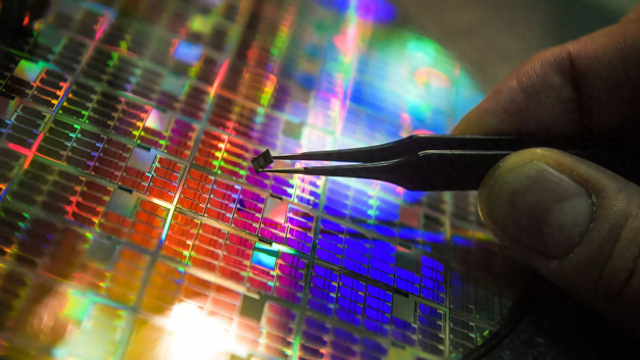 日本故意报复！高市准备下达禁令，有一样东西，坚决不准卖给中国