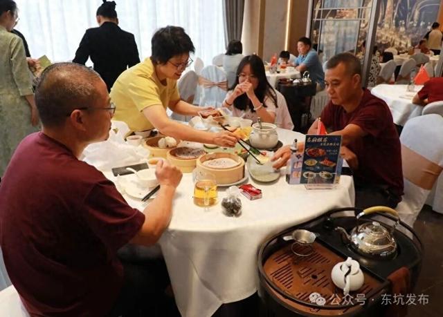 石排潮玩两天引客近十万！东莞各镇街国庆消费热力全开