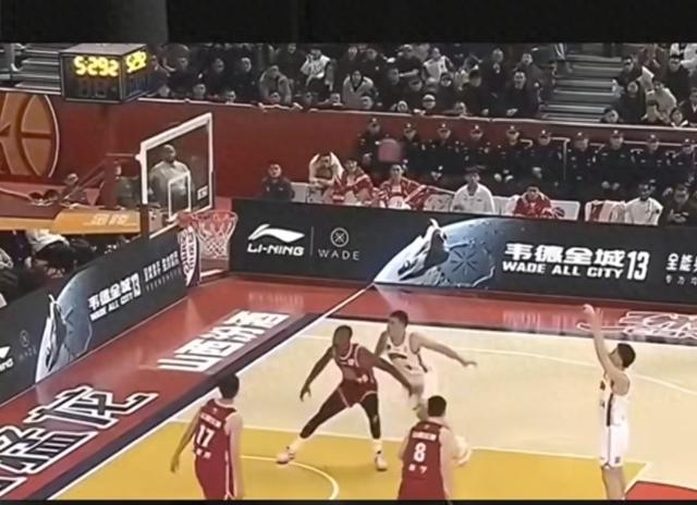 太刺激了！北京1分险胜山西，北控守住胜利	，季后赛区大洗牌