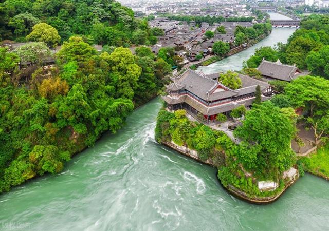 旅游你最推荐去哪个城市？
