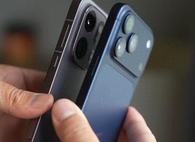 OPPO赢麻了！7500mAh续航，苹果17ProMax敢比吗？