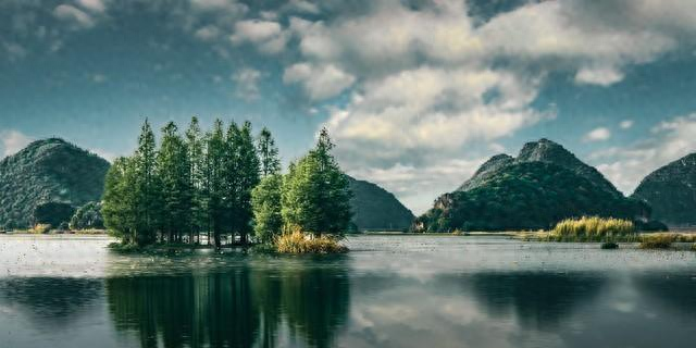 摁死小情侣攻略（撩妹高手都在用的肢体接触规则）