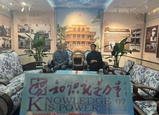 超走心！全网“带着杂志去旅行”打卡精选，藏着中国人的诗意与真知 ｜带着杂志去旅行