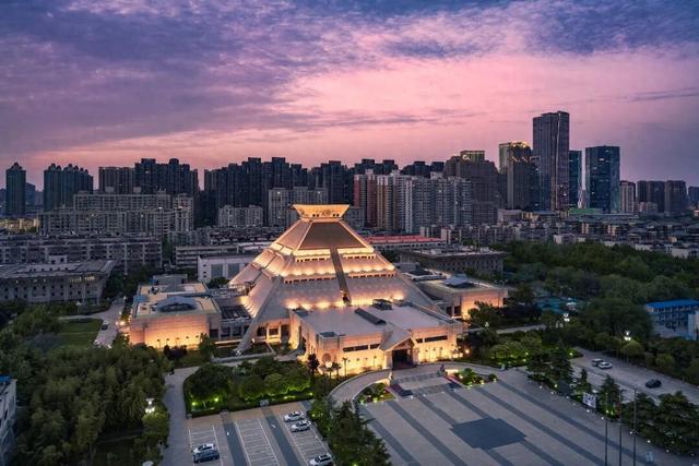 开放时间调整！河南各大博物馆国庆攻略来了→