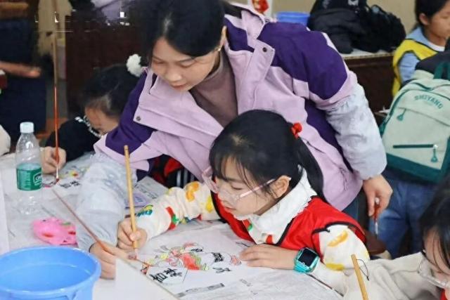 首个秋假！绵竹又火了......