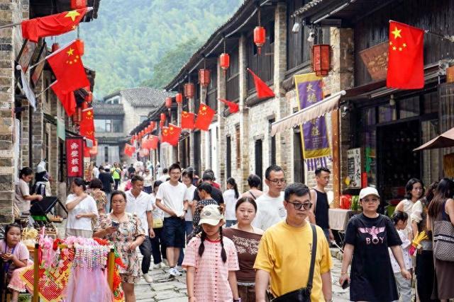 羊楼洞古镇：好听！好香！好玩！