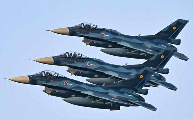 12架日战机携48枚导弹直扑辽宁舰？高市早苗贼心不死，中方需警惕