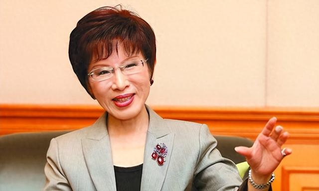 被大陆警告后，台当局改称洪秀柱无罪，没来北京的马英九却遭了难