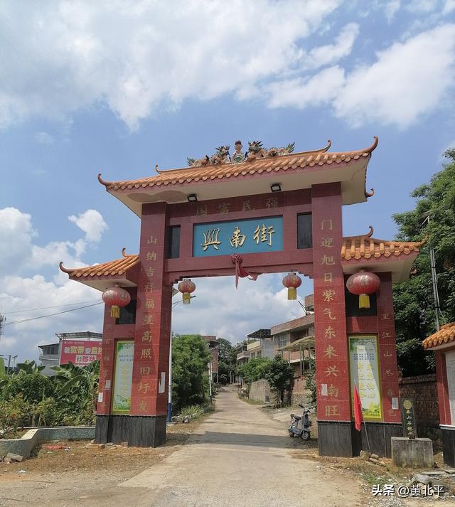 广西南宁市隆安县一条不起眼的老街，看着普通它却有400年的历史