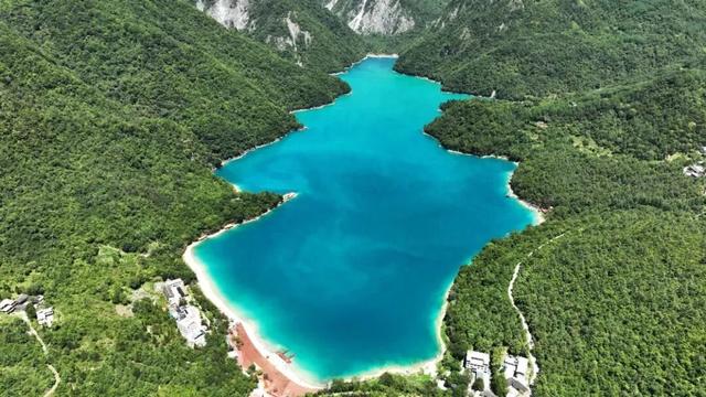 青山不负的生态答卷——走进文县天池国家森林公园