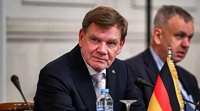 德国外长：台海有事就是德国有事，我们不能容许武力改变台海现状