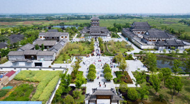 包公故里“长”出一座网红文化园