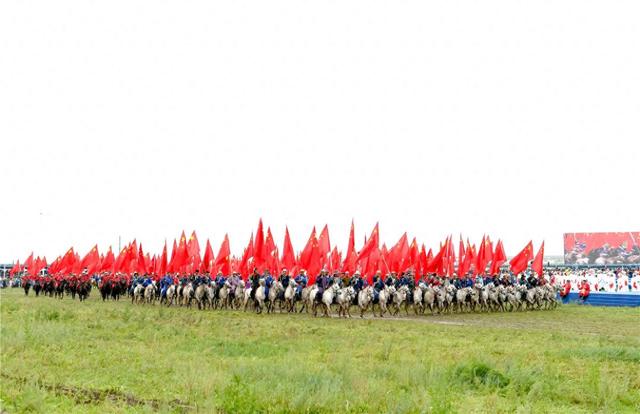 “今天，我们是草原的‘宠儿’”——内蒙古自治区第35届草原那达慕开幕式侧记