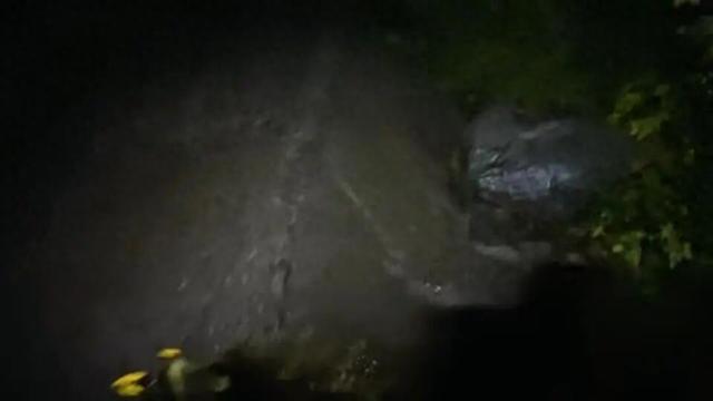 大学生自曝反穿南太行夜遇暴雨落单后迷路，资深领队：路线难度大，建议迷路后及时找救援