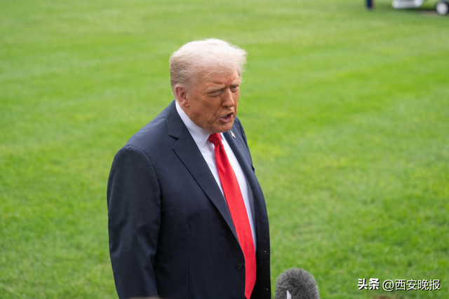 特朗普：由于征收关税，大型台企正在将生产线向美国转移，两年后，美国将控制40%到50%的芯片市场份额