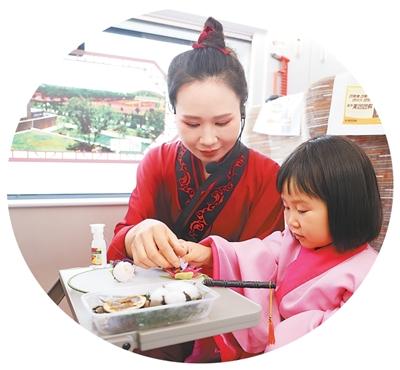 当文化主题列车把博物馆搬上高铁，能收获哪些体验