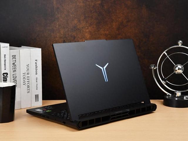 战联盟破解版皮肤（为什么今年新游戏本出来之后就不再建议买老游戏本 实测给你答案）