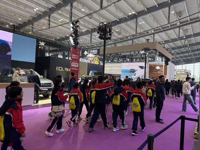 长沙车展丨体验新科技，吃喝享不停，这个周末的最佳遛娃好去处