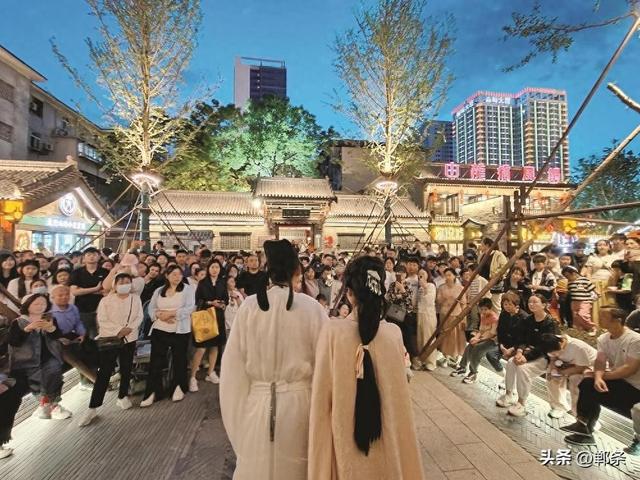 我们的邯郸道丨邯郸道上的文化摆渡人