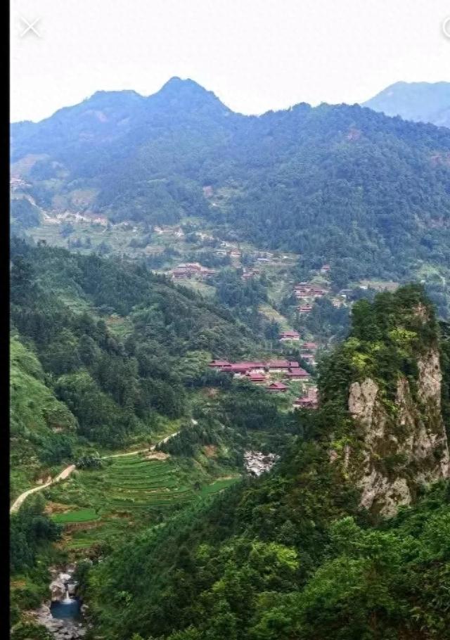 梦见自己爬山（周公解梦梦见爬山是什么意思）