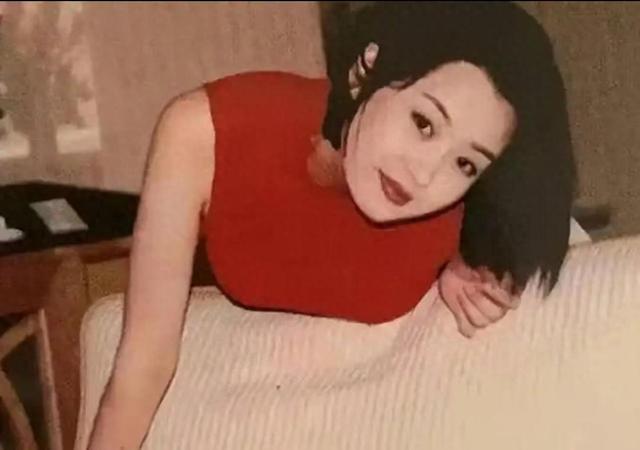 她一生 “风流成性、老少通吃”，撩汉无数，现如今57岁却依旧单身