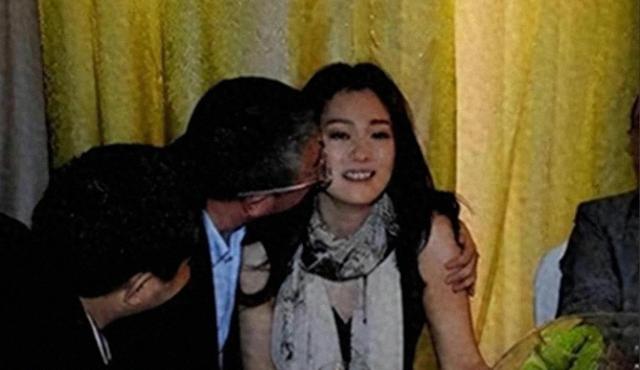 陪玩陪睡根本不够！集体乱象、目无法纪，势力浮现 阴暗面捂不住了