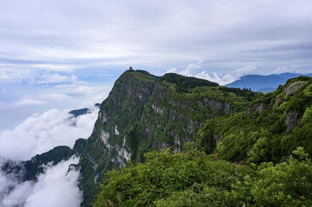 四川山水四绝：峨眉秀、青城幽、夔门险、剑门雄，你去过几个？